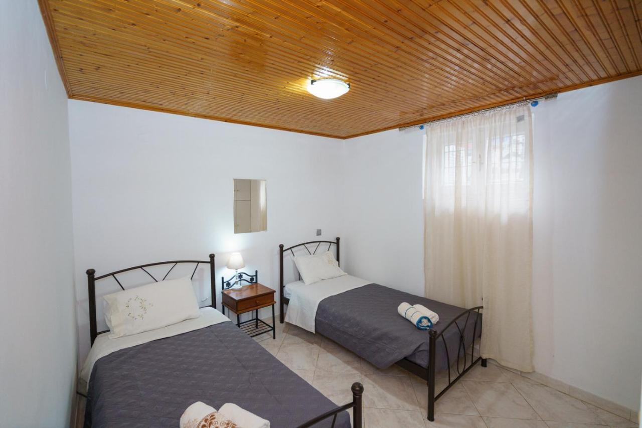 Hydra'S Harbor Hideaways - Cozy Coastal Getaways Daire Dış mekan fotoğraf